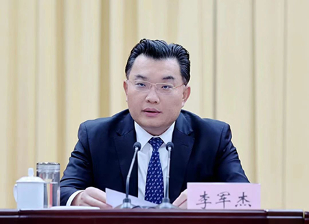 中共黄冈市委六届七次全体会议举行