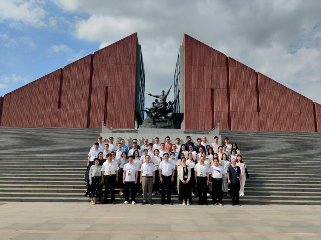 黄冈市党校系统骨干教师培训班侧记