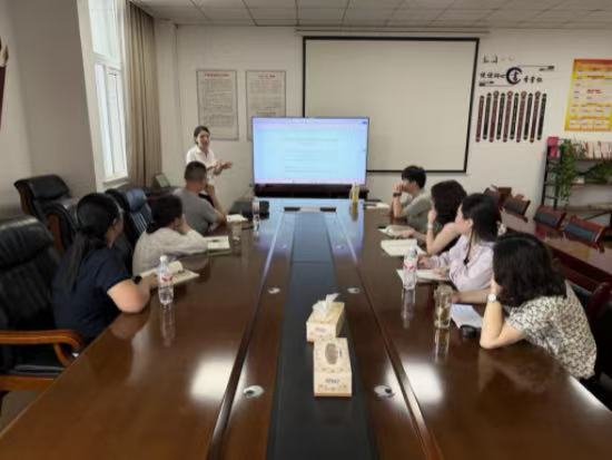 法学和公共管理学学科组、党史党建学名师工作室开展实地调研暨集体备课活动